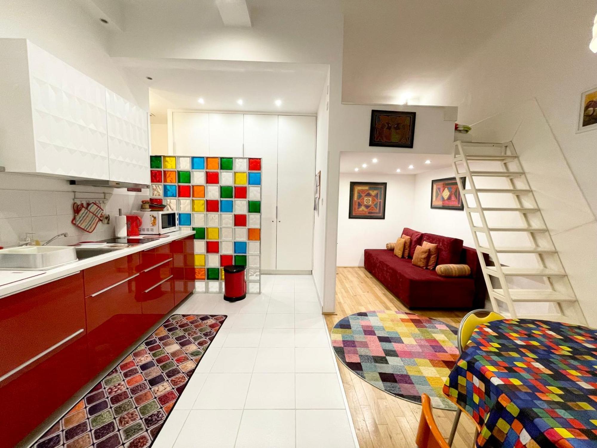 Rainbow Pearl Apartment At St Stephen' S Basilica Budapest Exterior photo
